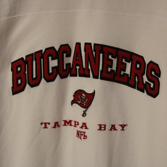 Tampa Bay Buccaneer White Long Sleeve Shirt – Ladies – Medium - Picture 2 of 7